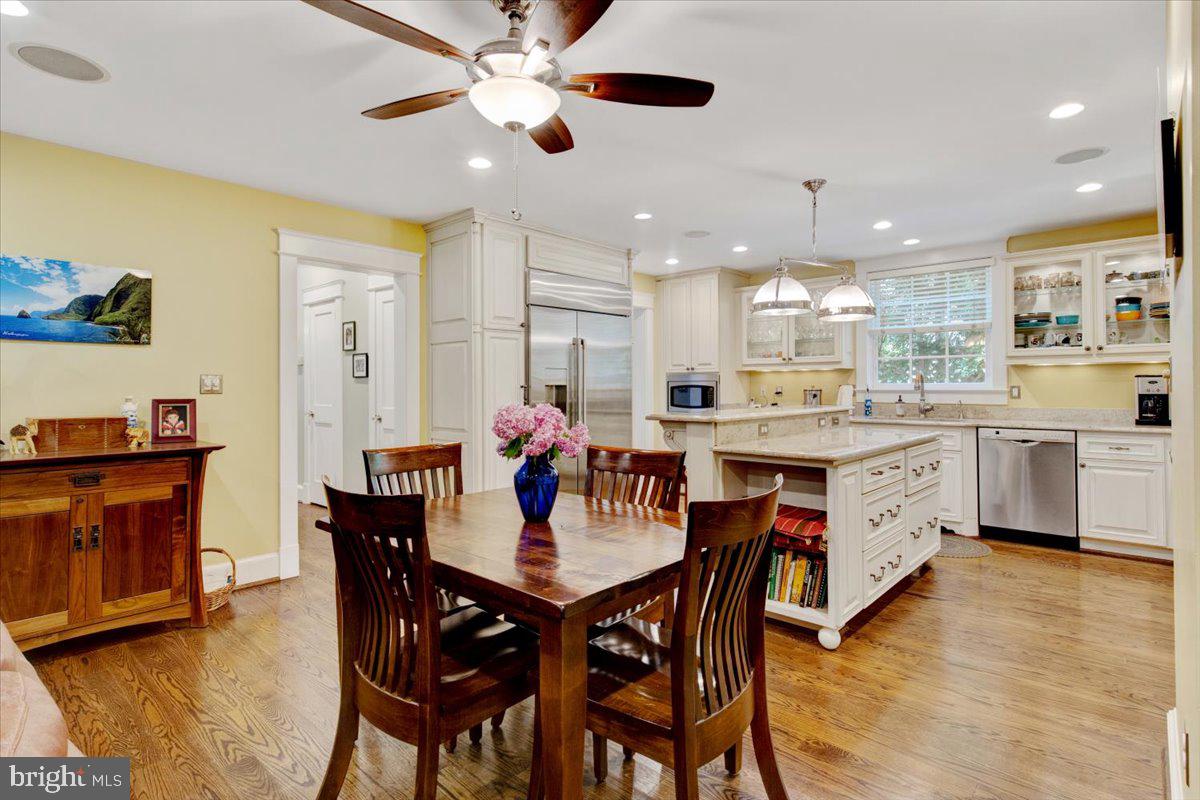 7015 Meadow Lane Chevy Chase, MD 20815 - Photo 15 of 60