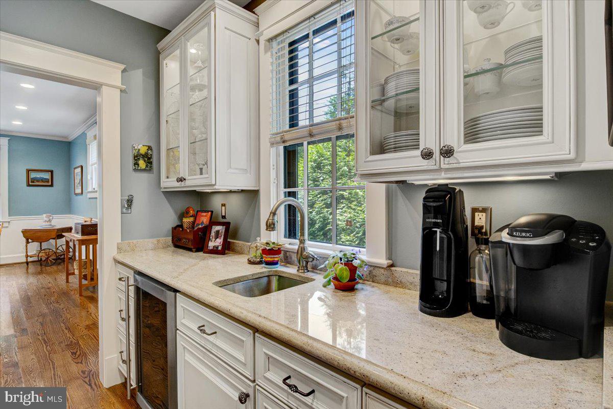 7015 Meadow Lane Chevy Chase, MD 20815 - Photo 24 of 60