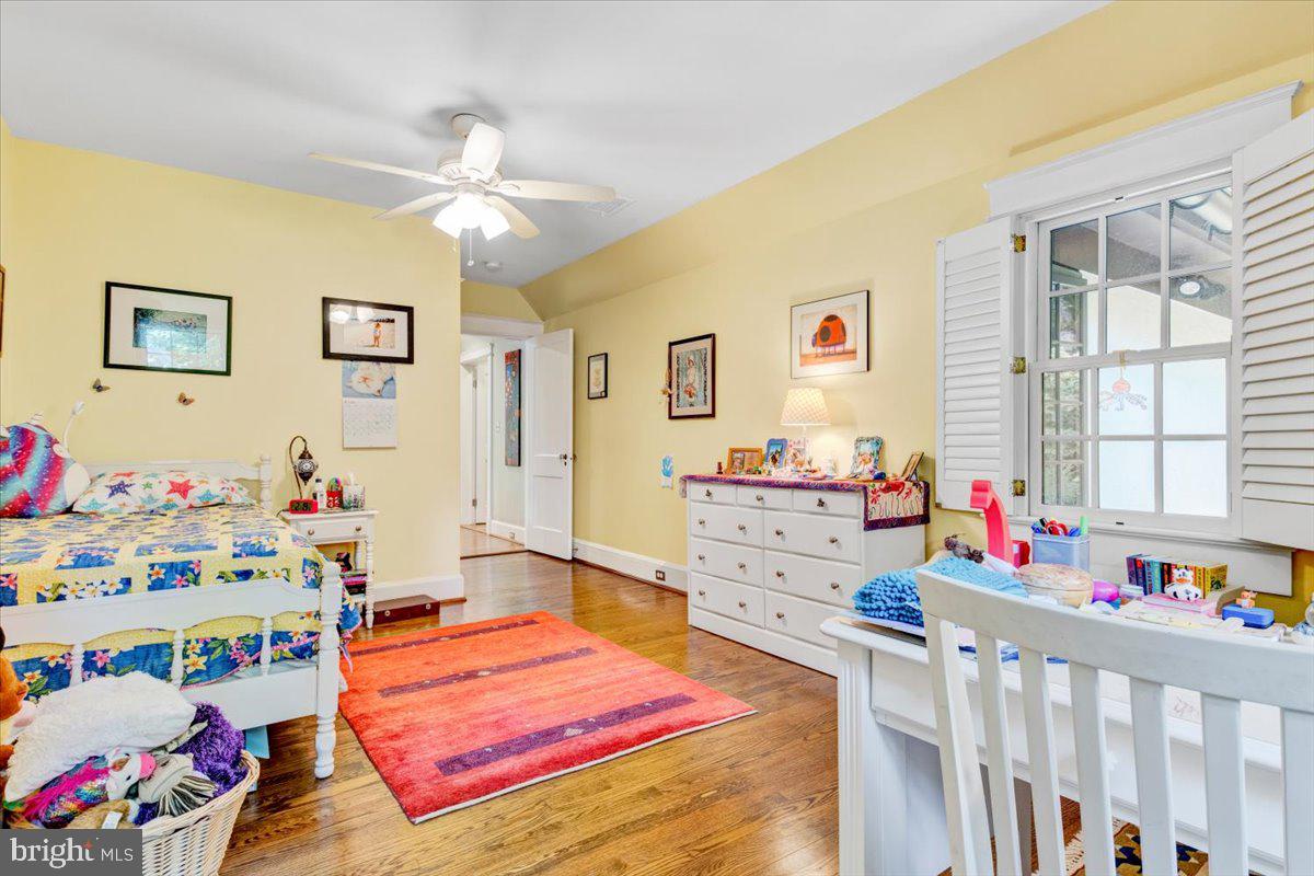 7015 Meadow Lane Chevy Chase, MD 20815 - Photo 28 of 60