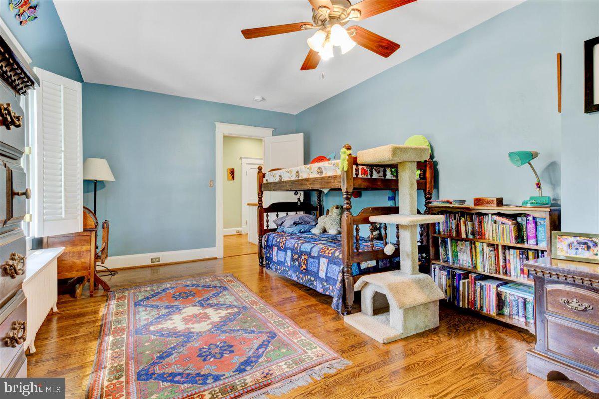 7015 Meadow Lane Chevy Chase, MD 20815 - Photo 37 of 60