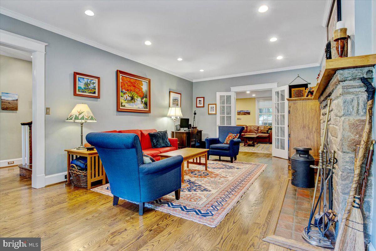 7015 Meadow Lane Chevy Chase, MD 20815 - Photo 7 of 60