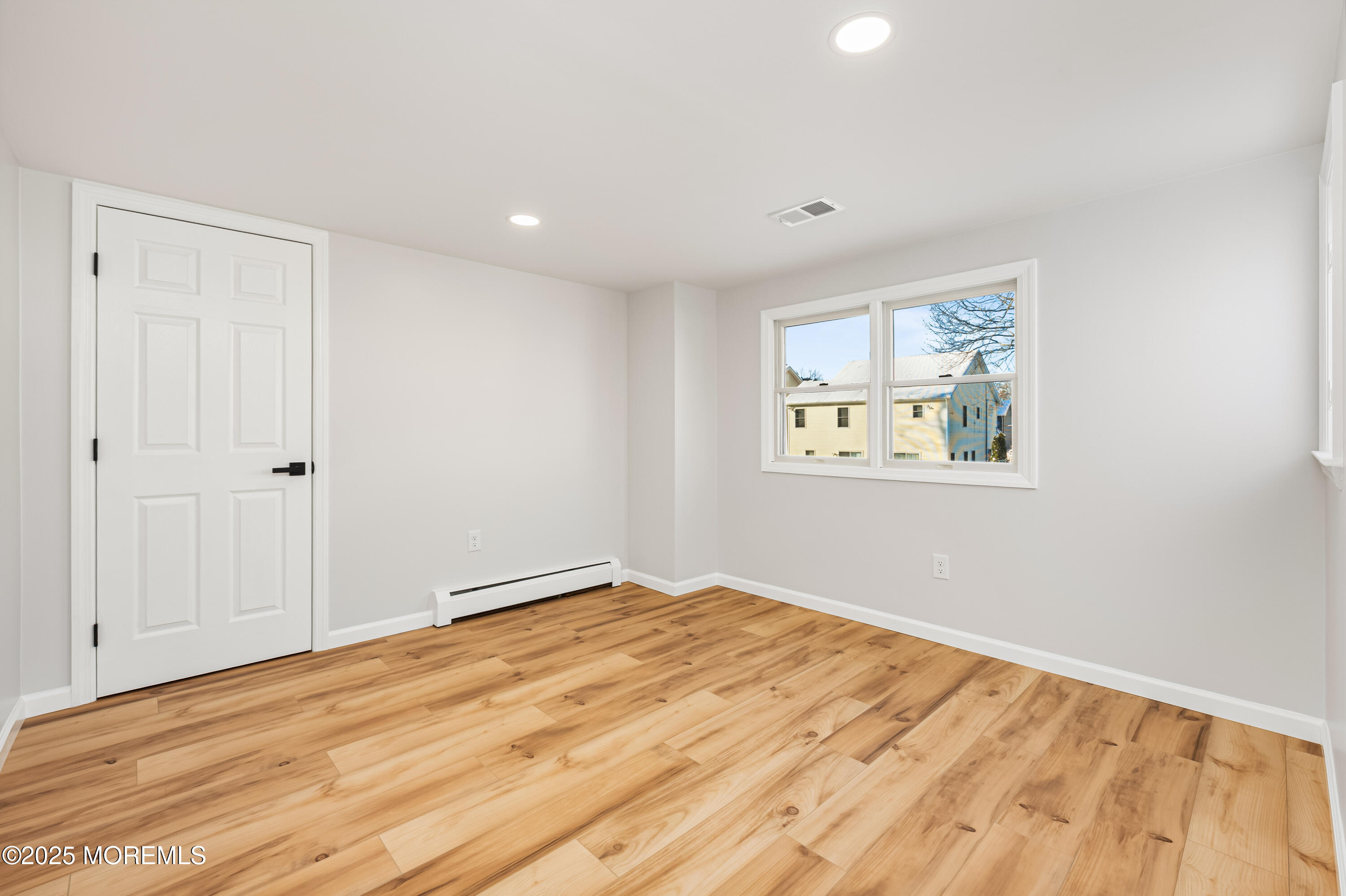 24 Unity Drive Brick, NJ 08723 - Photo 28 of 38 24 Unity Dr Brick - Interiors-17