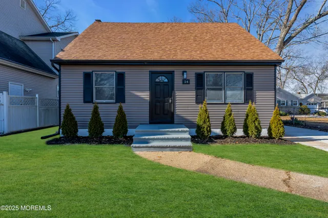 $550,000 | 24 Unity Drive, Brick, NJ 08723