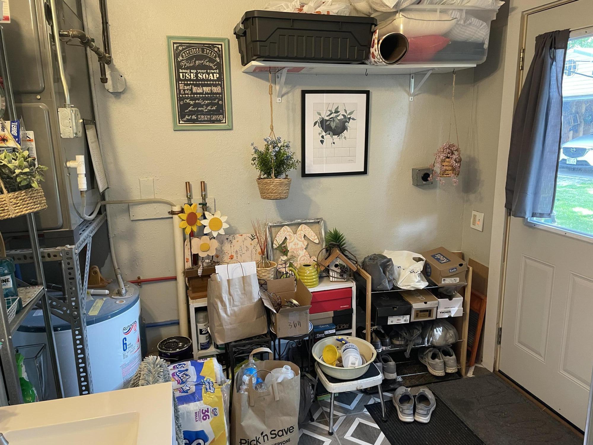 3217 Prairie Street Two Rivers, WI 54241 - Photo 6 of 14 IMG_5870