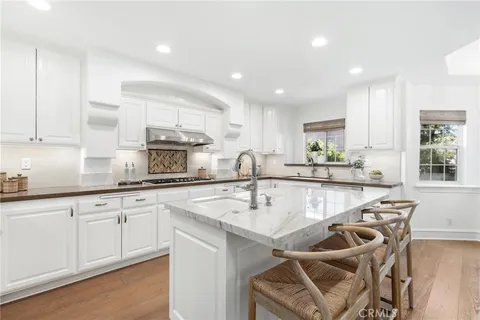 $3,999,000 | 1623 Eighth Street, Manhattan Beach, CA 90266