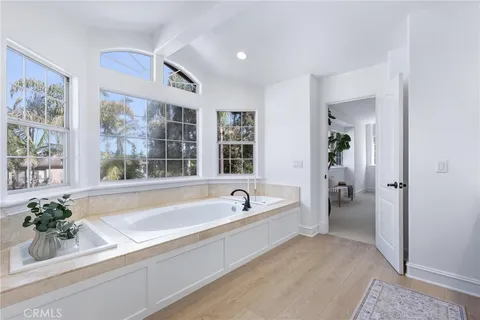 $3,999,000 | 1623 Eighth Street, Manhattan Beach, CA 90266