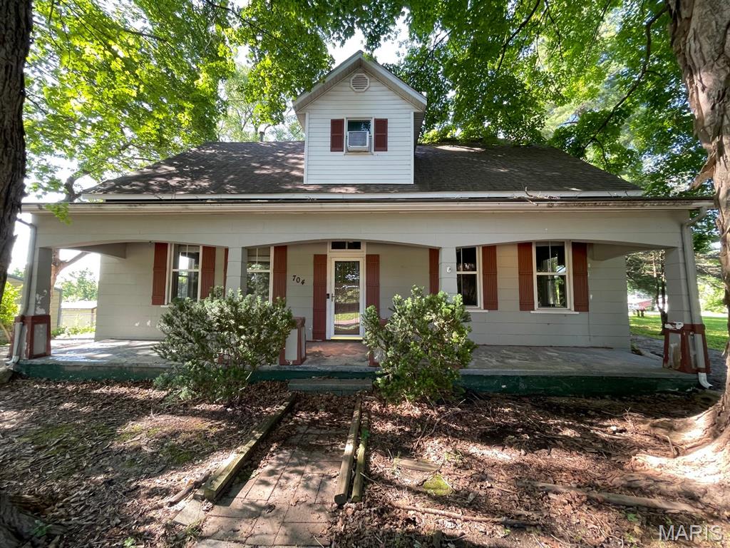 704 Eiler Road Belleville, IL 62223 - Photo 3 of 27