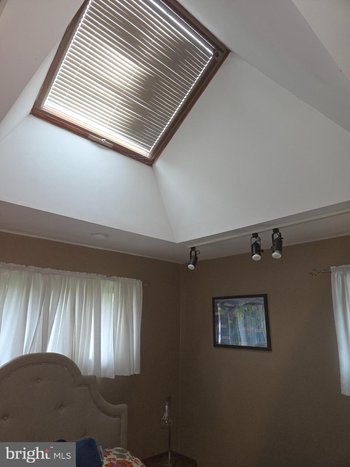 833 Norfolk Road Jenkintown, PA 19046 - Photo 24 of 36 Skylight 2nd Bedroom