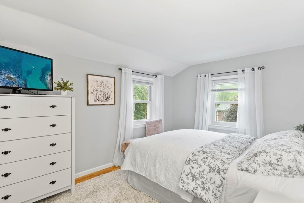 33 Gainsville Road Dedham, MA 02026 - Photo 12 of 33 Gallery Image 12