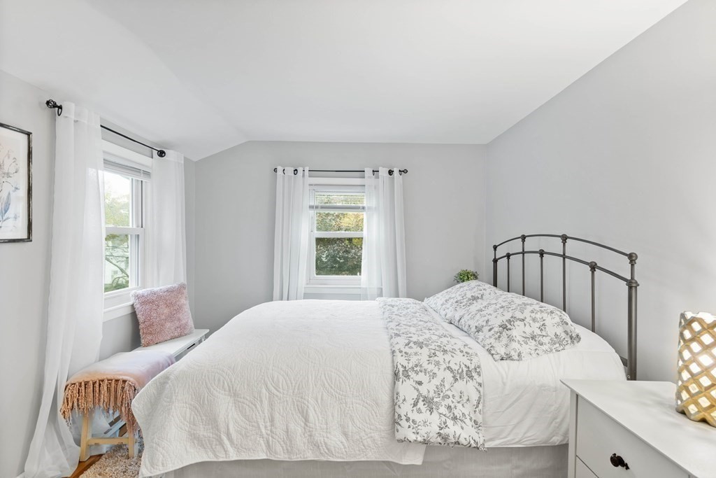 33 Gainsville Road Dedham, MA 02026 - Photo 13 of 33 Gallery Image 13