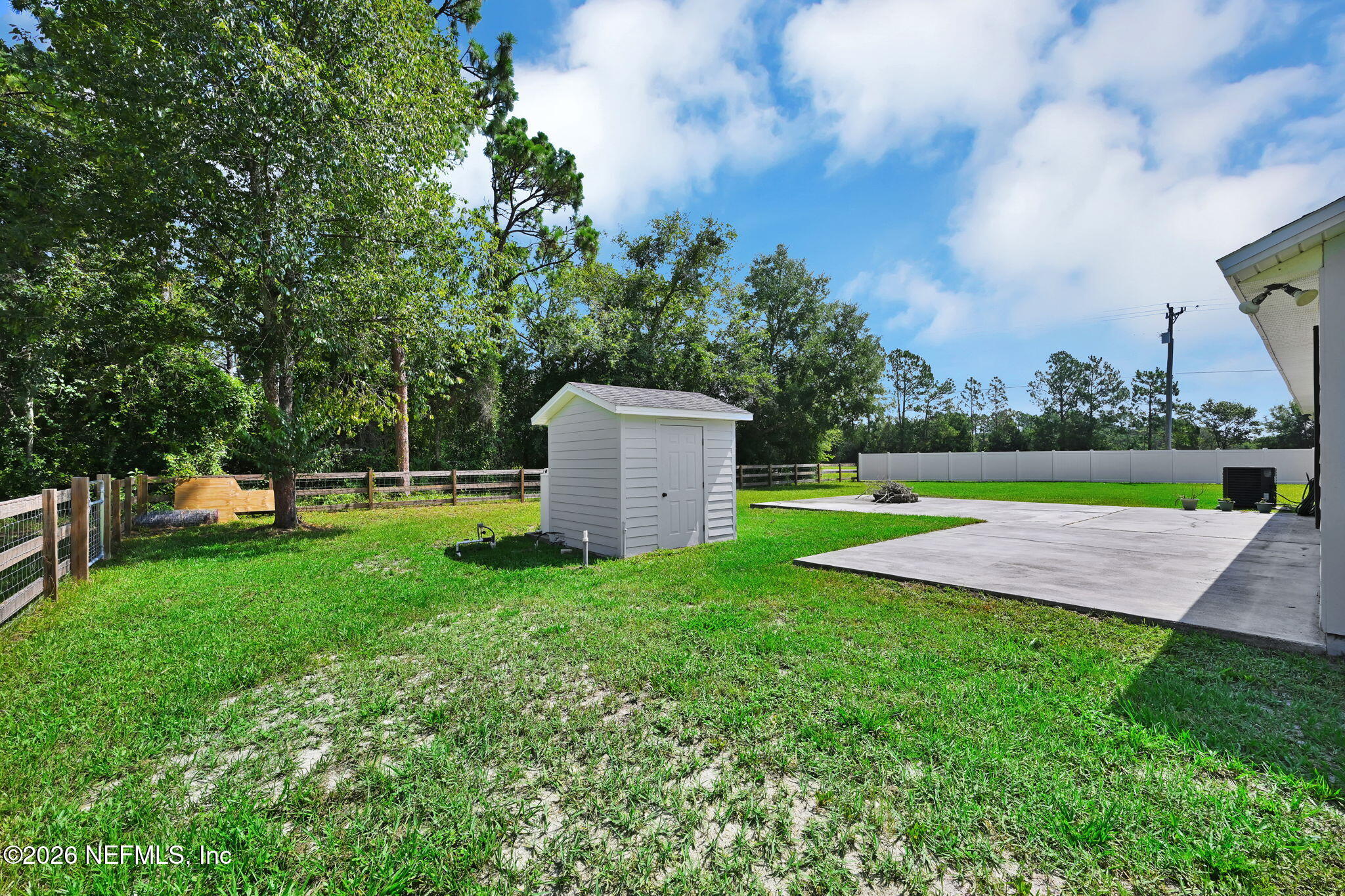 100 Jack Road Palatka, FL 32177 - Photo 25 of 40 Backyard