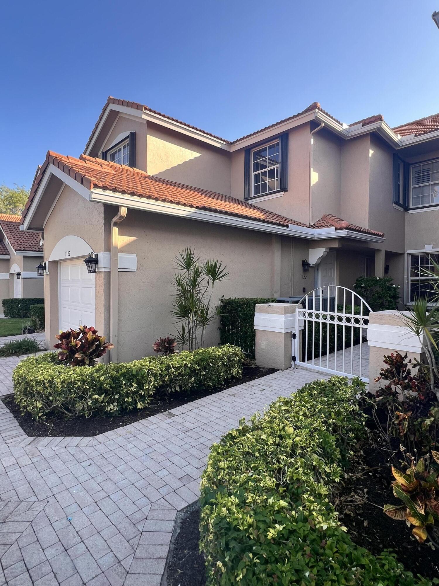 6584 Villa Sonrisa Drive, Unit 1122 Boca Raton, FL 33433 - Photo 2 of 44 IMG_3118
