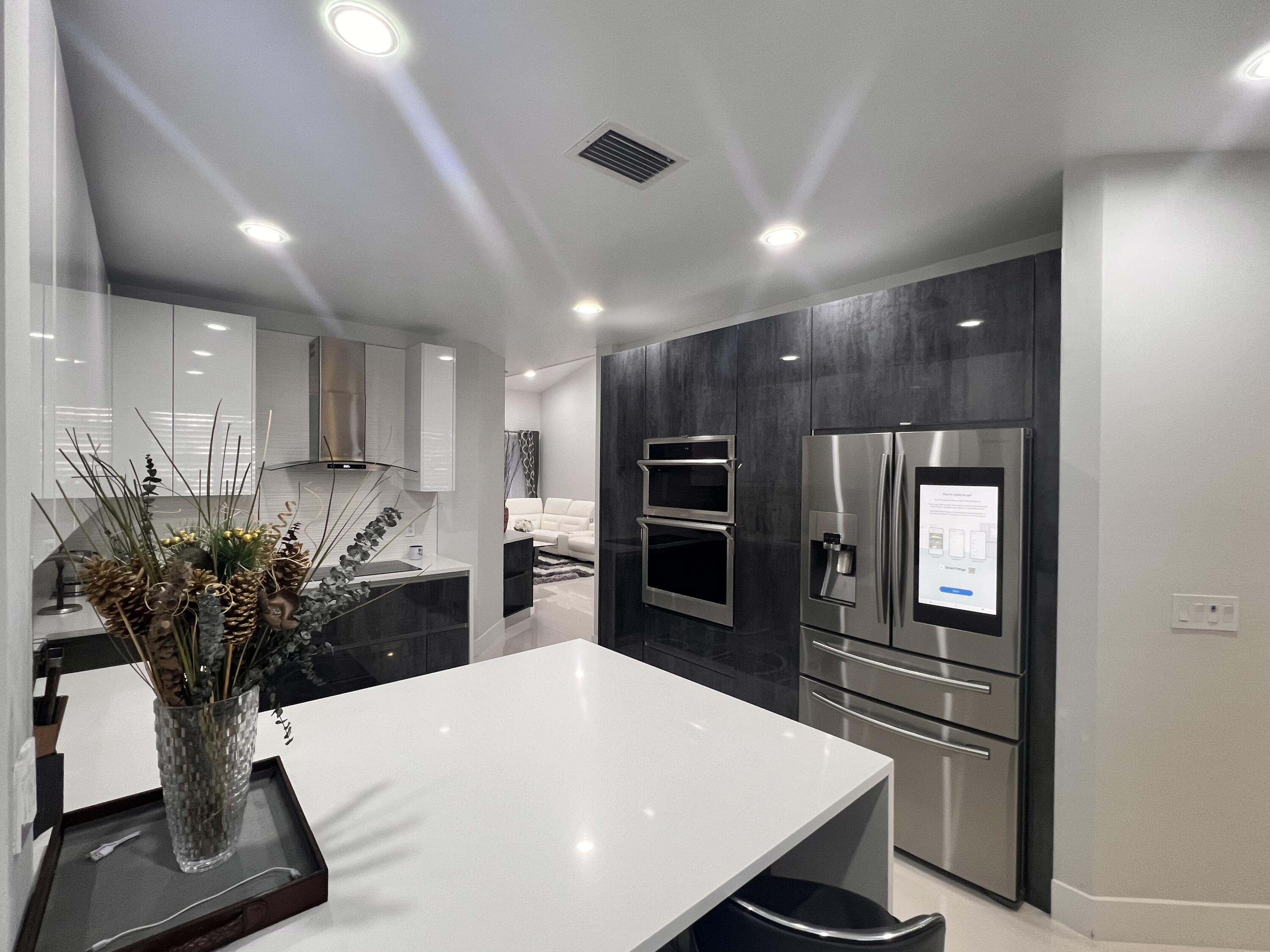 6584 Villa Sonrisa Drive, Unit 1122 Boca Raton, FL 33433 - Photo 41 of 44 IMG_3166