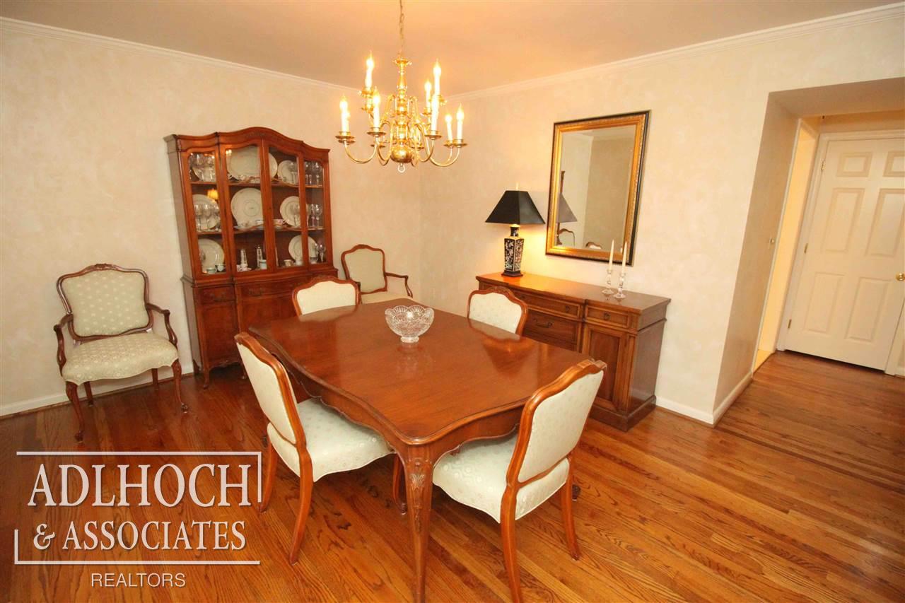 70 Merriweather Road Grosse Pointe Farms, MI 48236 - Photo 14 of 34
