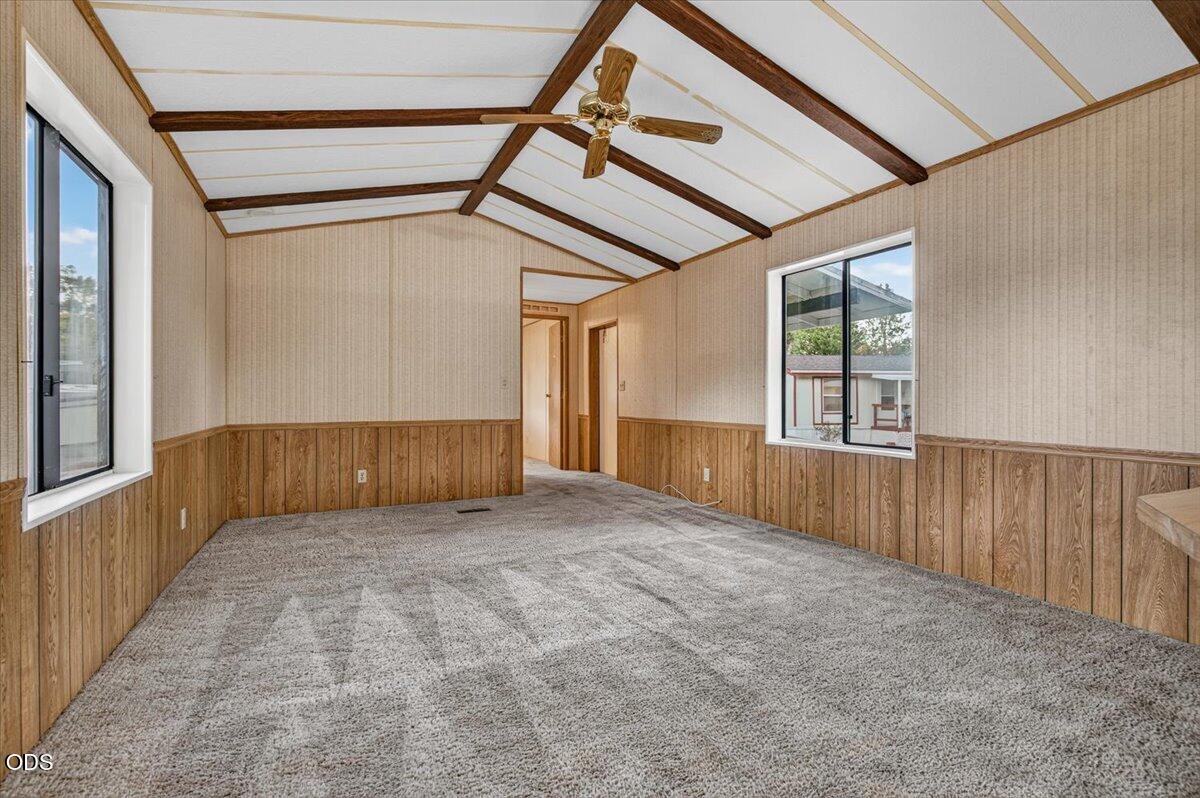 7 Brophy Way, Unit 5 Shady Cove, OR 97539 - Photo 5 of 22 Gallery Image 5