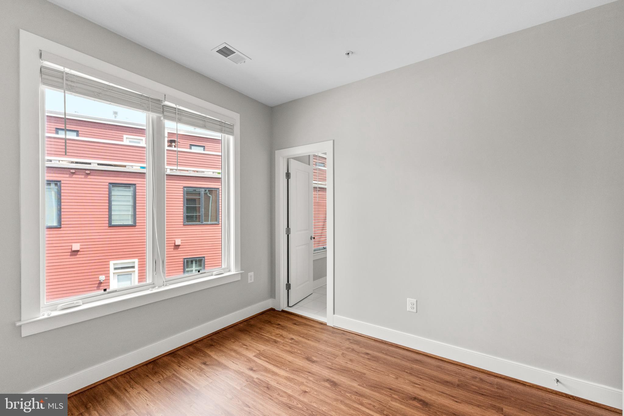 1815 Main Line Boulevard Alexandria, VA 22301 - Photo 32 of 47 Bed #2 across from Primary w/private bath