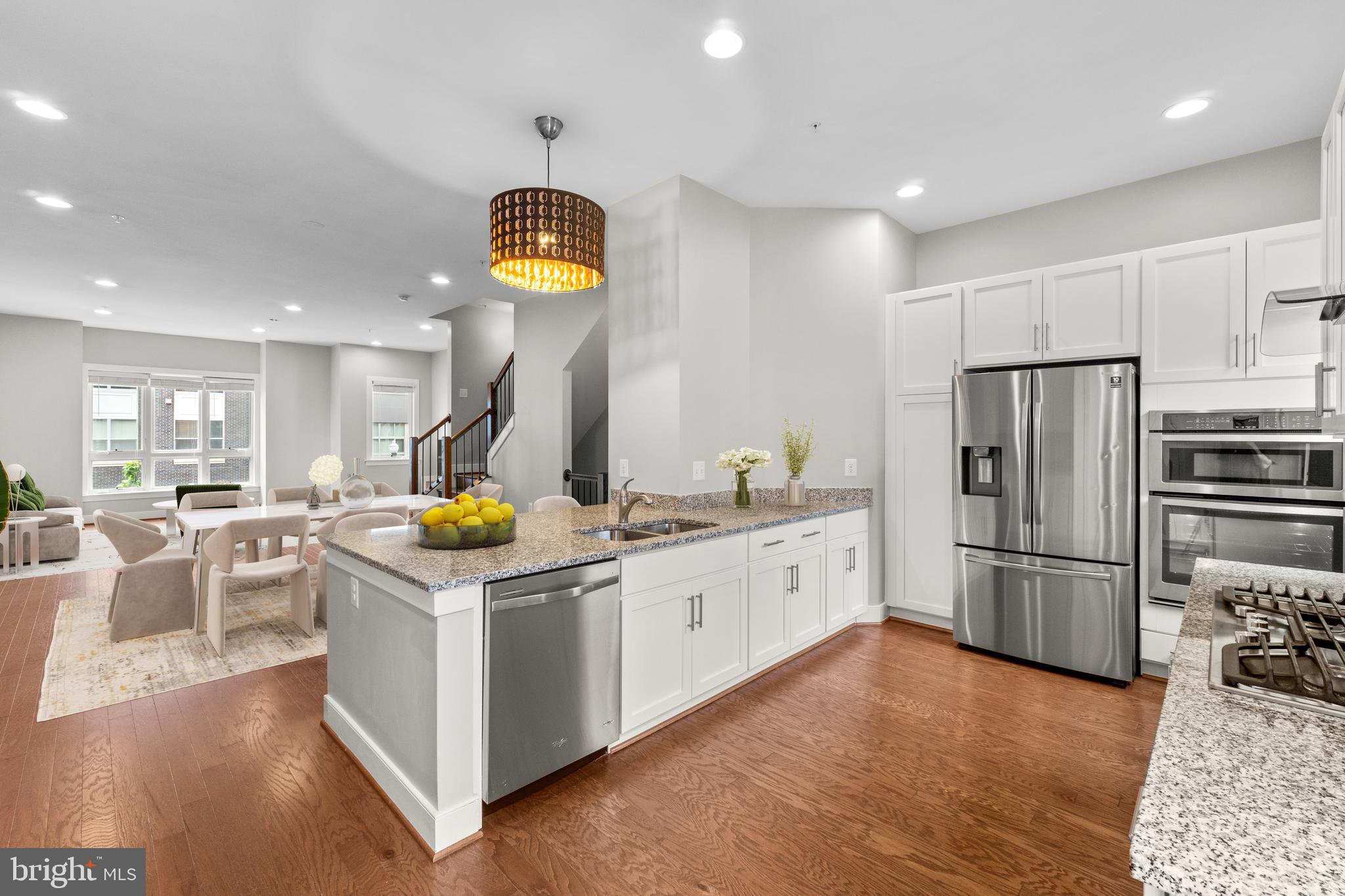 1815 Main Line Boulevard Alexandria, VA 22301 - Photo 5 of 47 Freshly painted!