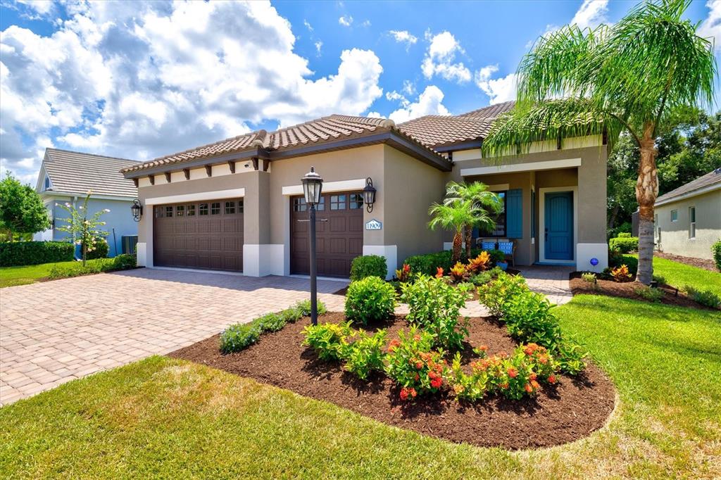 11909 Hunters Creek Road Venice, FL 34293 - Photo 6 of 94
