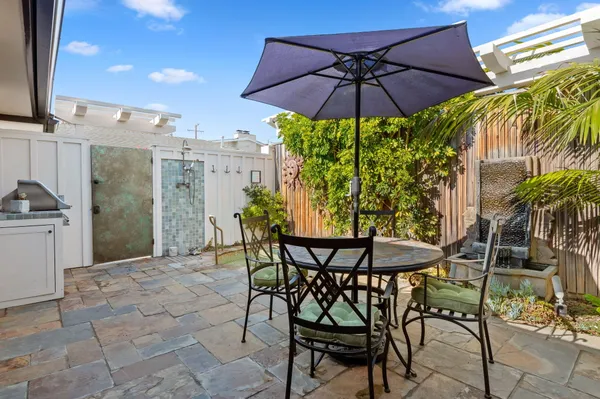 $6,800 | 409 Orilla Del Mar Drive, Santa Barbara, CA 93103