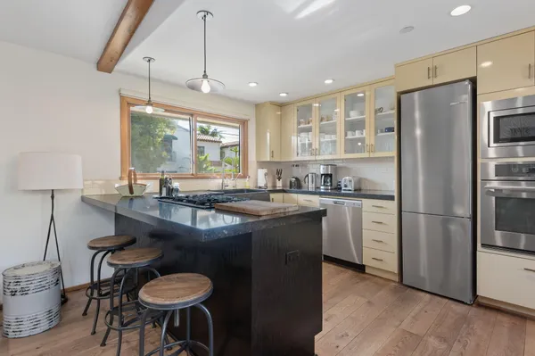 $6,800 | 409 Orilla Del Mar Drive, Santa Barbara, CA 93103