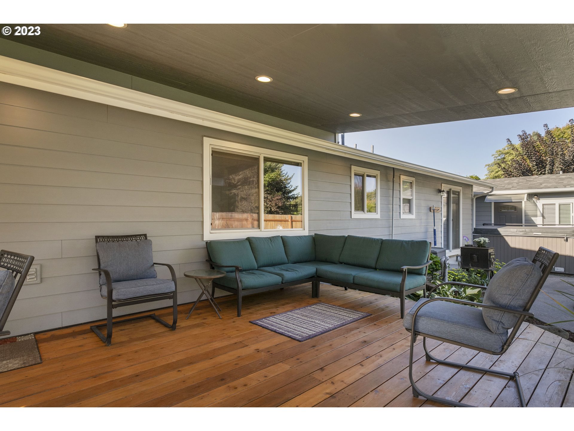 21332 Northeast San Rafael Street Fairview, OR 97024 - Photo 27 of 33 Gallery Image 27