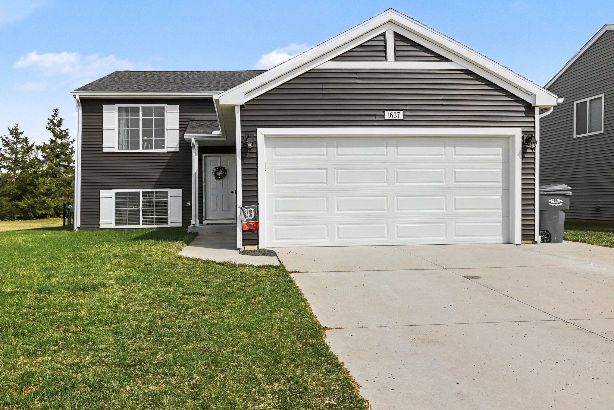 1637 Tea Pond Court Vicksburg, MI 49097 - Photo 28 of 34 file_5947