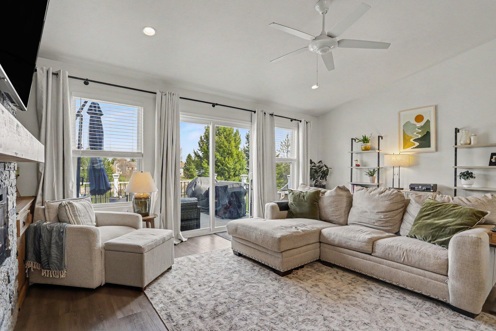 1637 Tea Pond Court Vicksburg, MI 49097 - Photo 5 of 34 file_1642