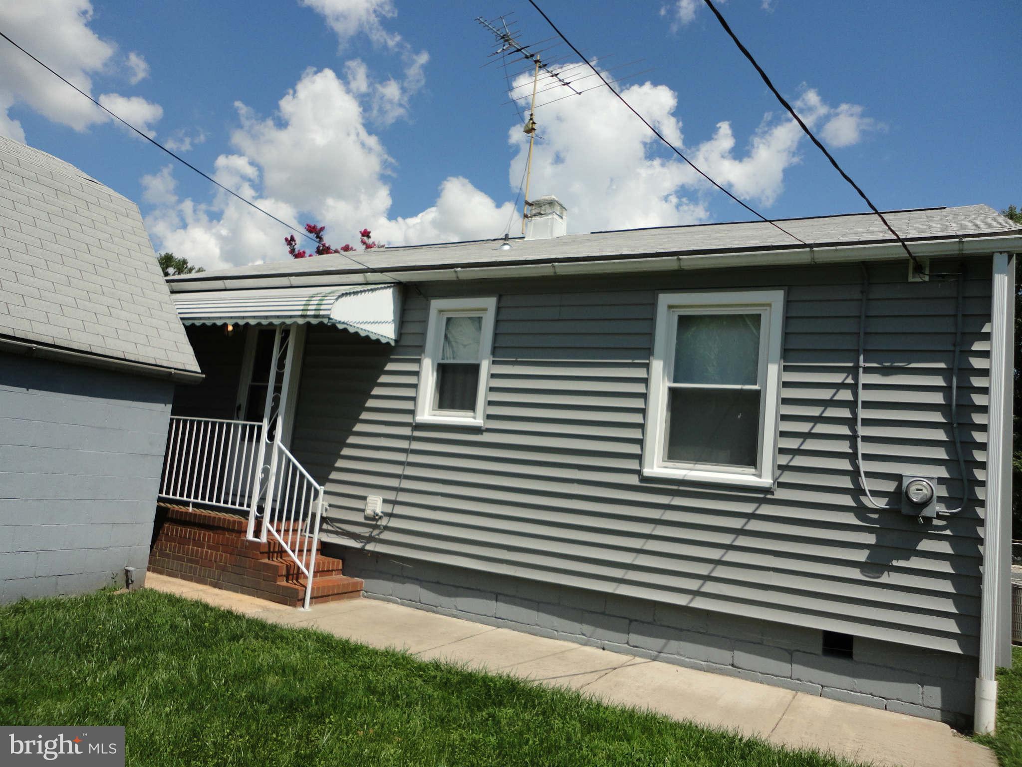 106 Bennett Road Essex, MD 21221 - Photo 9 of 12 Exterior (Rear)