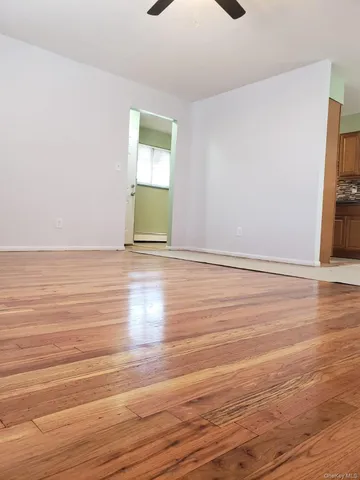 $3,350 | 1846 Bussing Avenue, Unit 1 | Wakefield