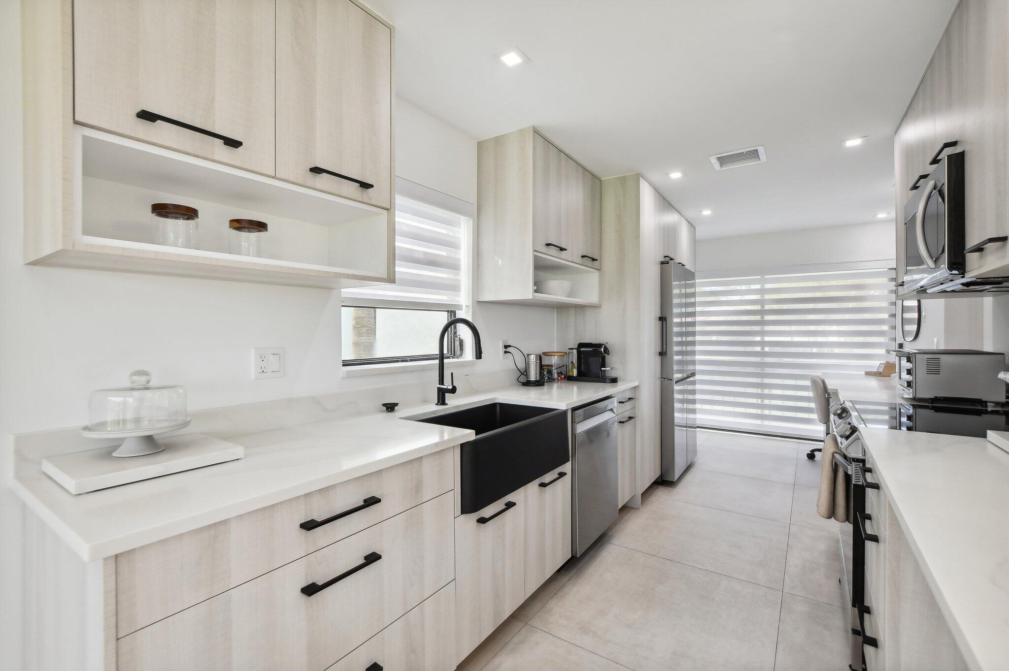 7773 Lakeside Boulevard, Unit 196 Boca Raton, FL 33434 - Photo 11 of 86 24-web-or-mls-DSC_0651