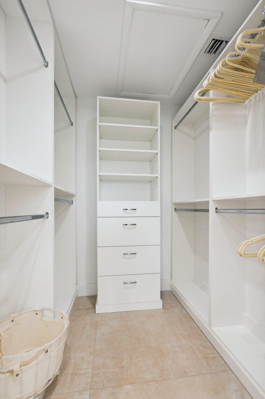 7773 Lakeside Boulevard, Unit 196 Boca Raton, FL 33434 - Photo 30 of 86 43-web-or-mls-DSC_0746