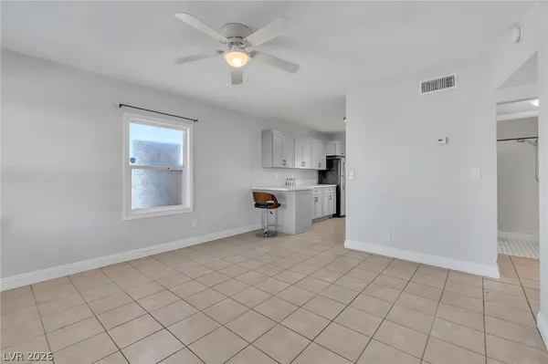 $1,550 | 235 Zinc Street, Henderson, NV 89015