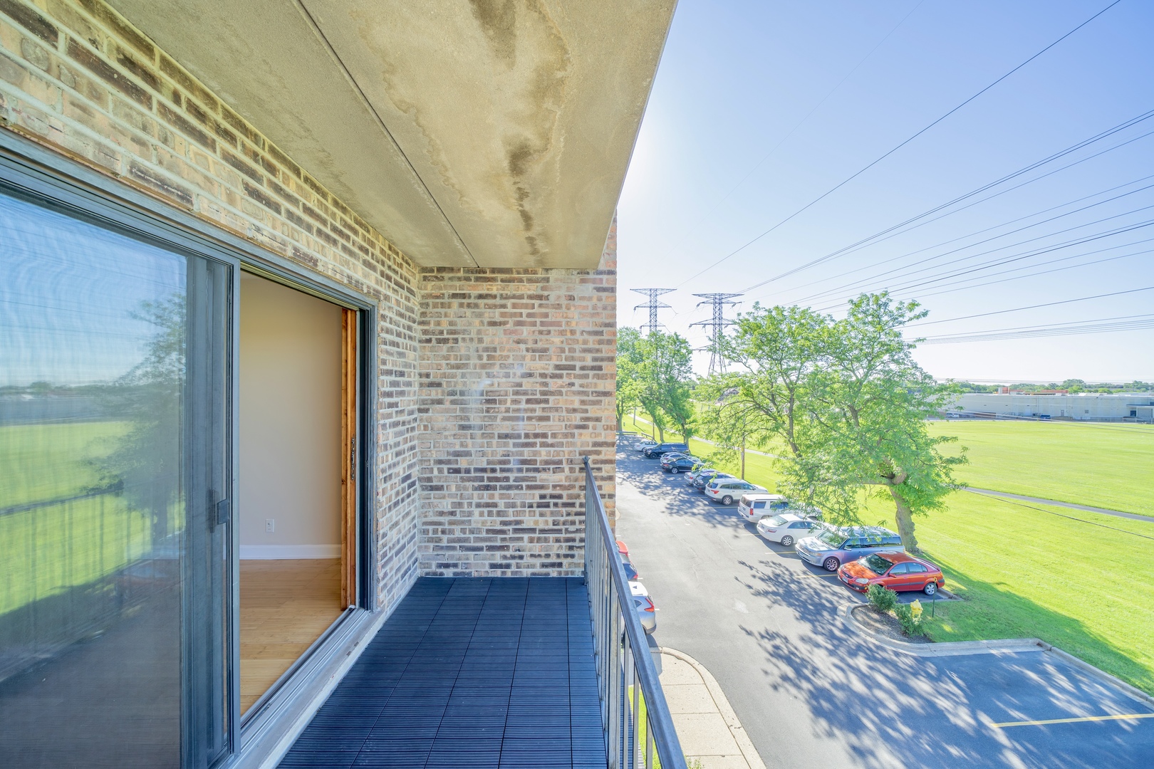 625 West Huntington Commons Road, Unit 317 Mount Prospect, IL 60056 - Photo 29 of 45