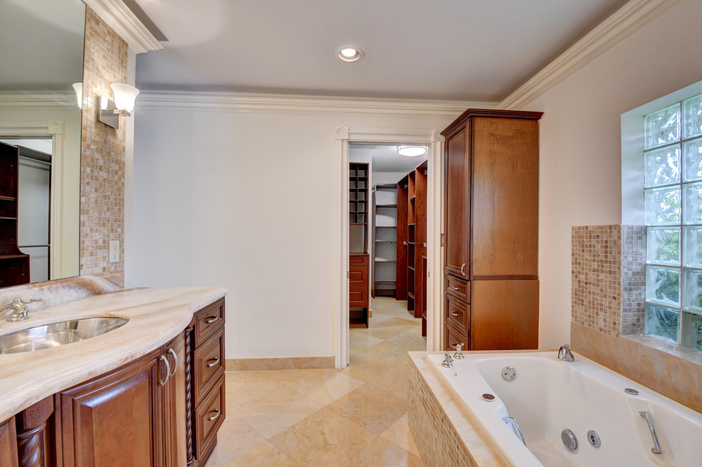 4535 Cocoplum Way Delray Beach, FL 33445 - Photo 34 of 50 Master