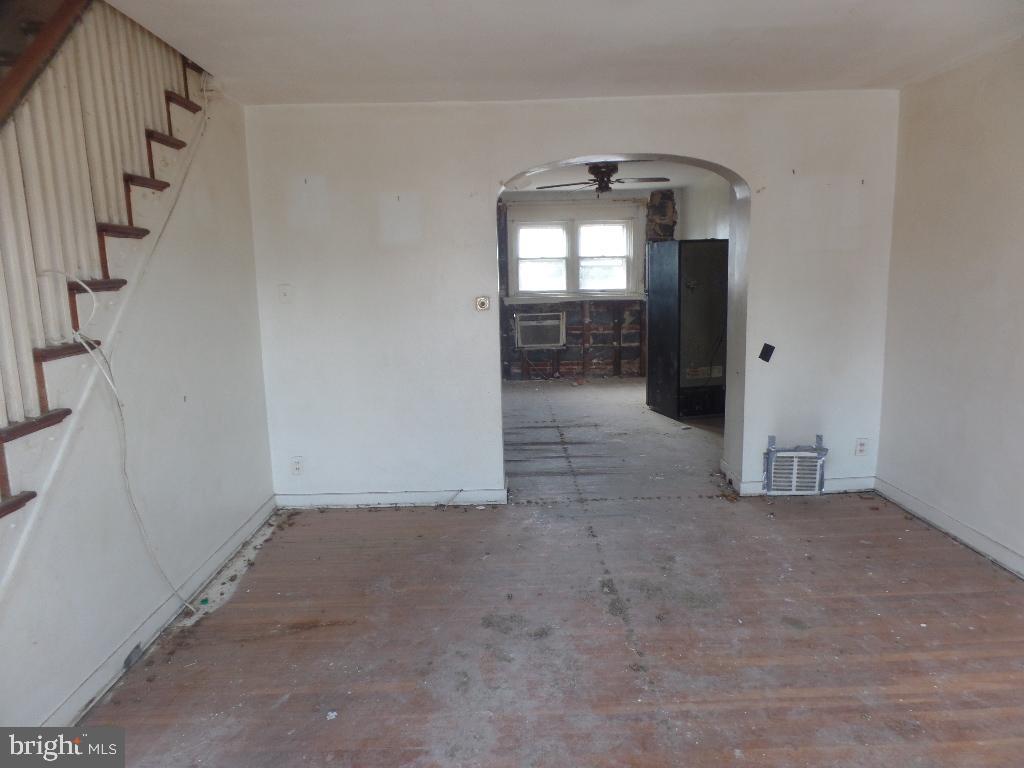 2840 Fanshawe Street Philadelphia, PA 19149 - Photo 4 of 29 Gallery Image 4