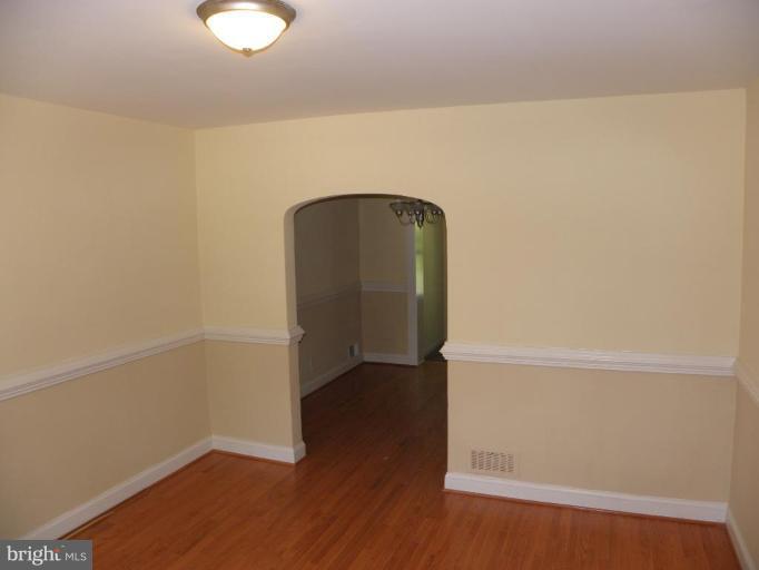 1461 Morris Road Southeast Washington, DC 20020 - Photo 3 of 12 Living Room