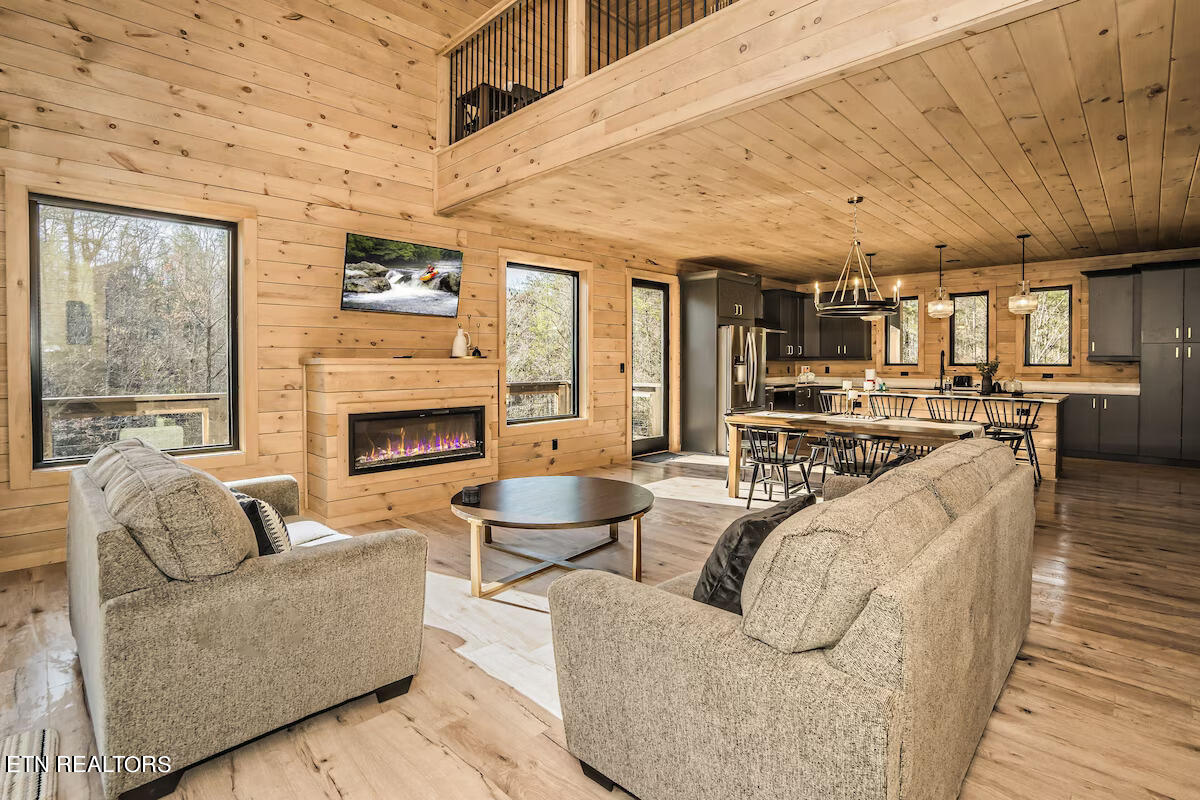 3109 Storm Bringer Drive Sevierville, TN 37862 - Photo 8 of 18 Storm Bringer Interior 2