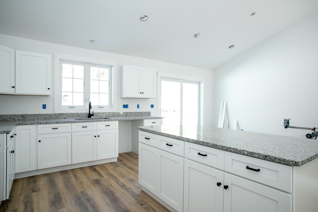 216 Holtshire Road Orange, MA 01364 - Photo 11 of 31