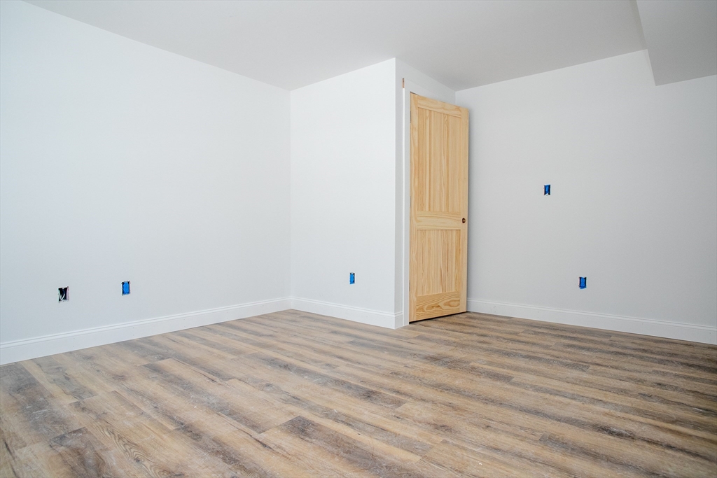 216 Holtshire Road Orange, MA 01364 - Photo 13 of 31