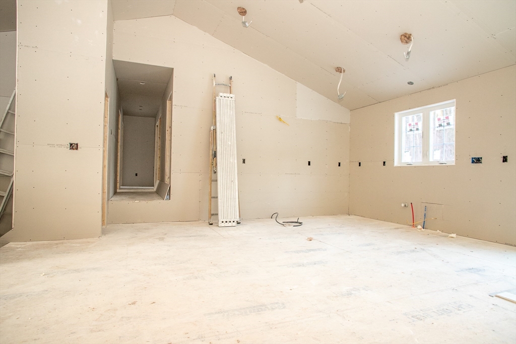 216 Holtshire Road Orange, MA 01364 - Photo 14 of 21