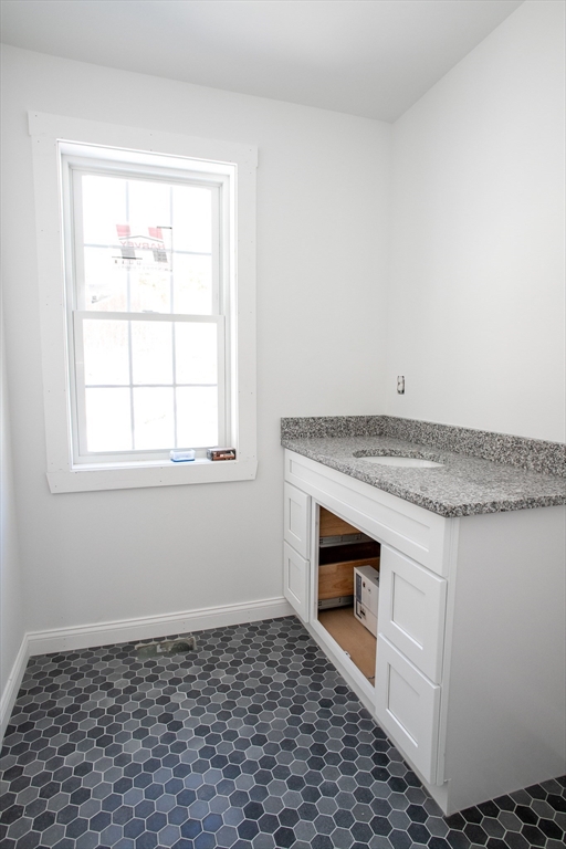 216 Holtshire Road Orange, MA 01364 - Photo 19 of 31