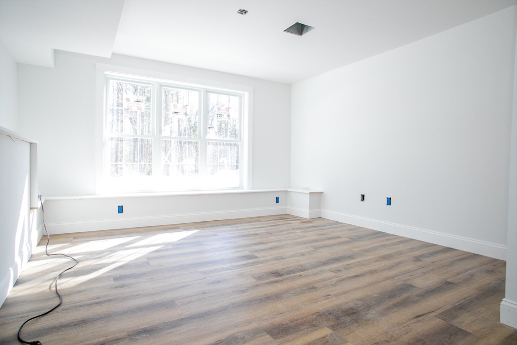 216 Holtshire Road Orange, MA 01364 - Photo 25 of 31