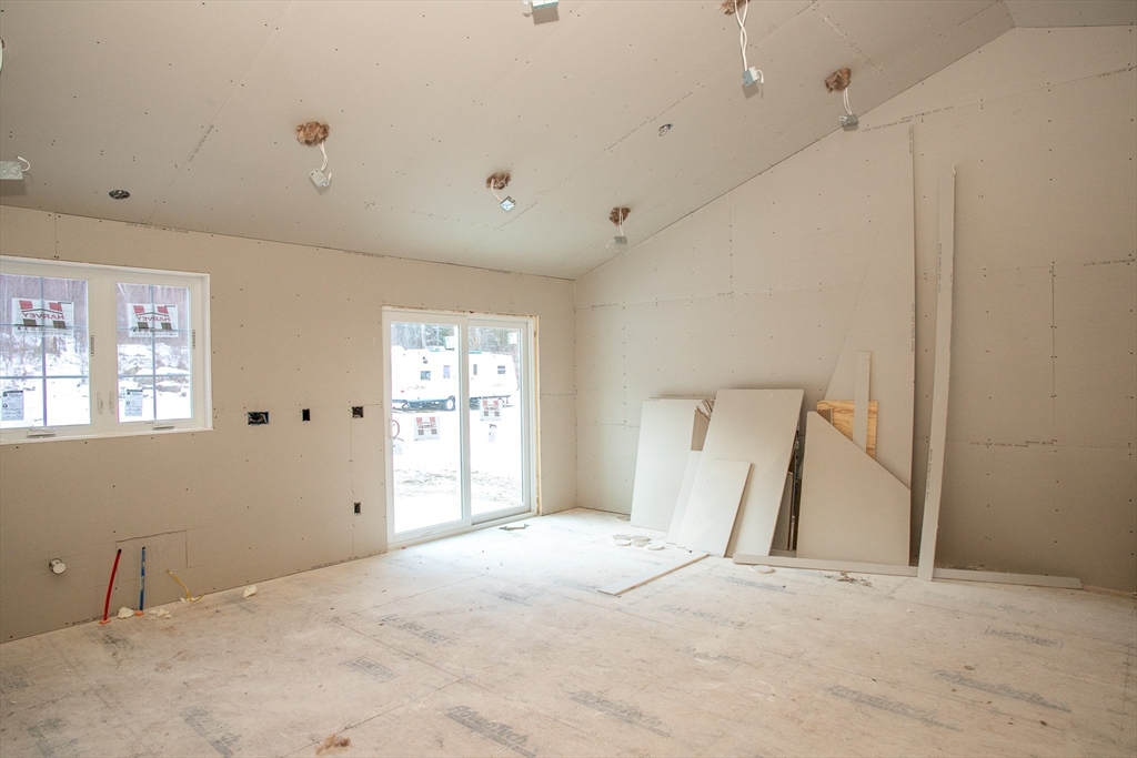 216 Holtshire Road Orange, MA 01364 - Photo 10 of 21