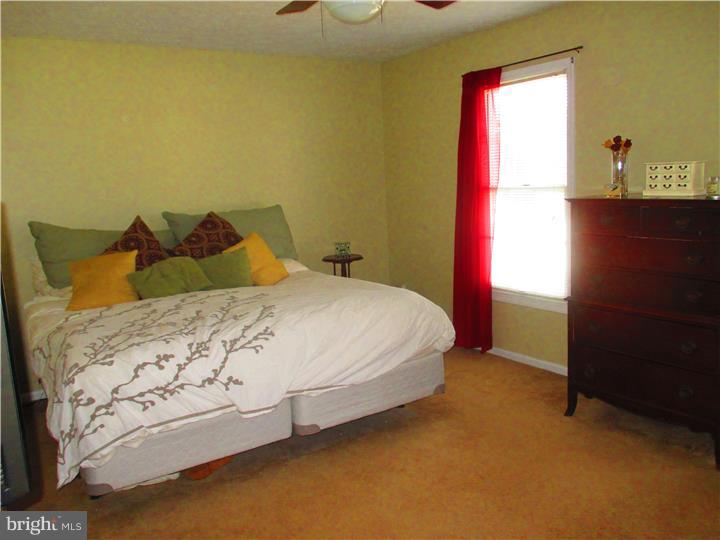 109 Lomond Road Williamstown, NJ 08094 - Photo 10 of 19 Master Bedroom