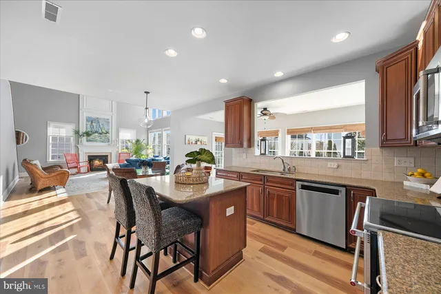 $825,000 | 37486 Seaside Drive, Ocean View, DE 19970