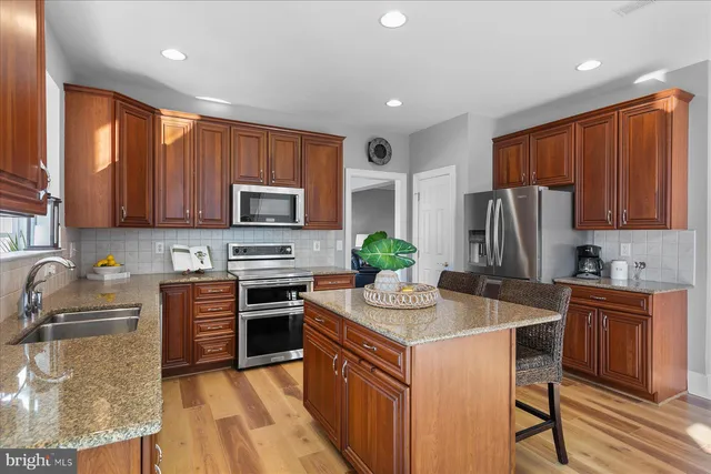 $825,000 | 37486 Seaside Drive, Ocean View, DE 19970