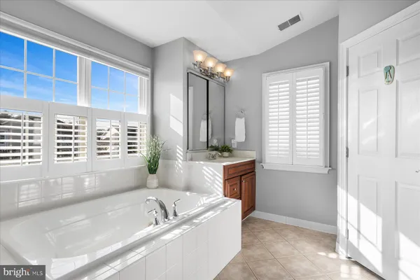 $825,000 | 37486 Seaside Drive, Ocean View, DE 19970