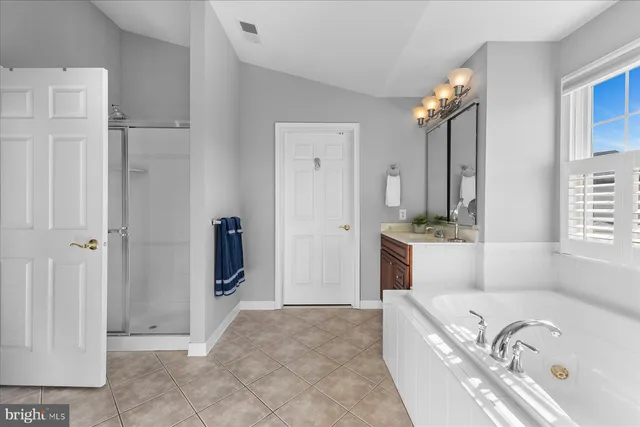 $825,000 | 37486 Seaside Drive, Ocean View, DE 19970