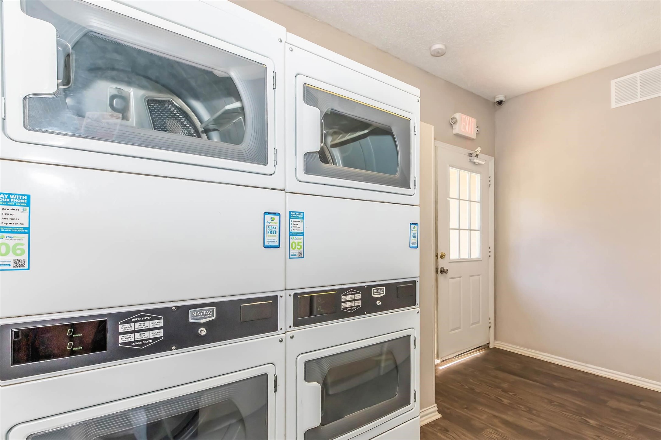 8301 Boat Club Road, Unit 715 Fort Worth, TX 76179 - Photo 41 of 44 a utility room with washer and dryer