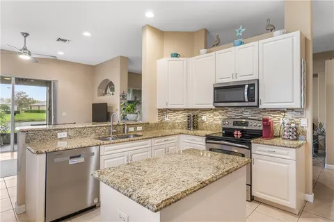 $369,000 | 3134 Ashford Square, Vero Beach, FL 32966